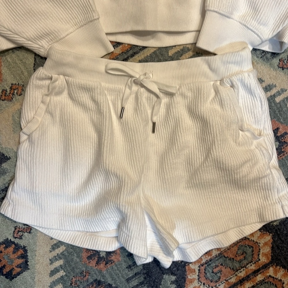 Aerie Ribbed White Shorts